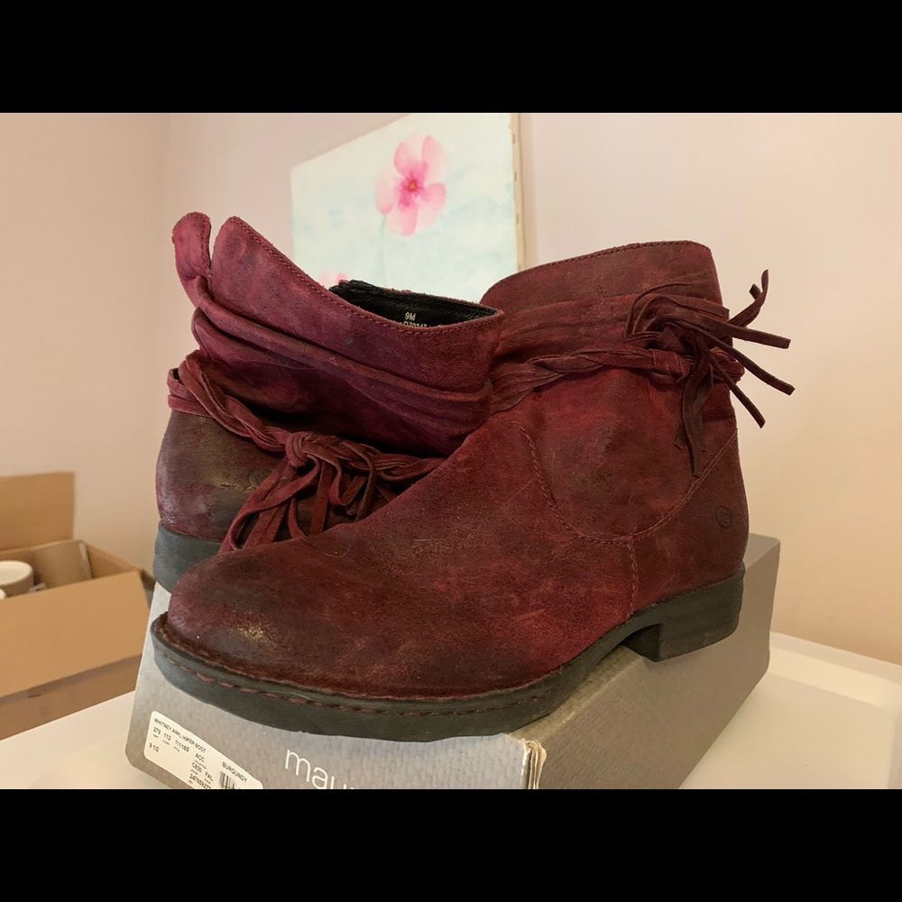 Maroon born booties size 9